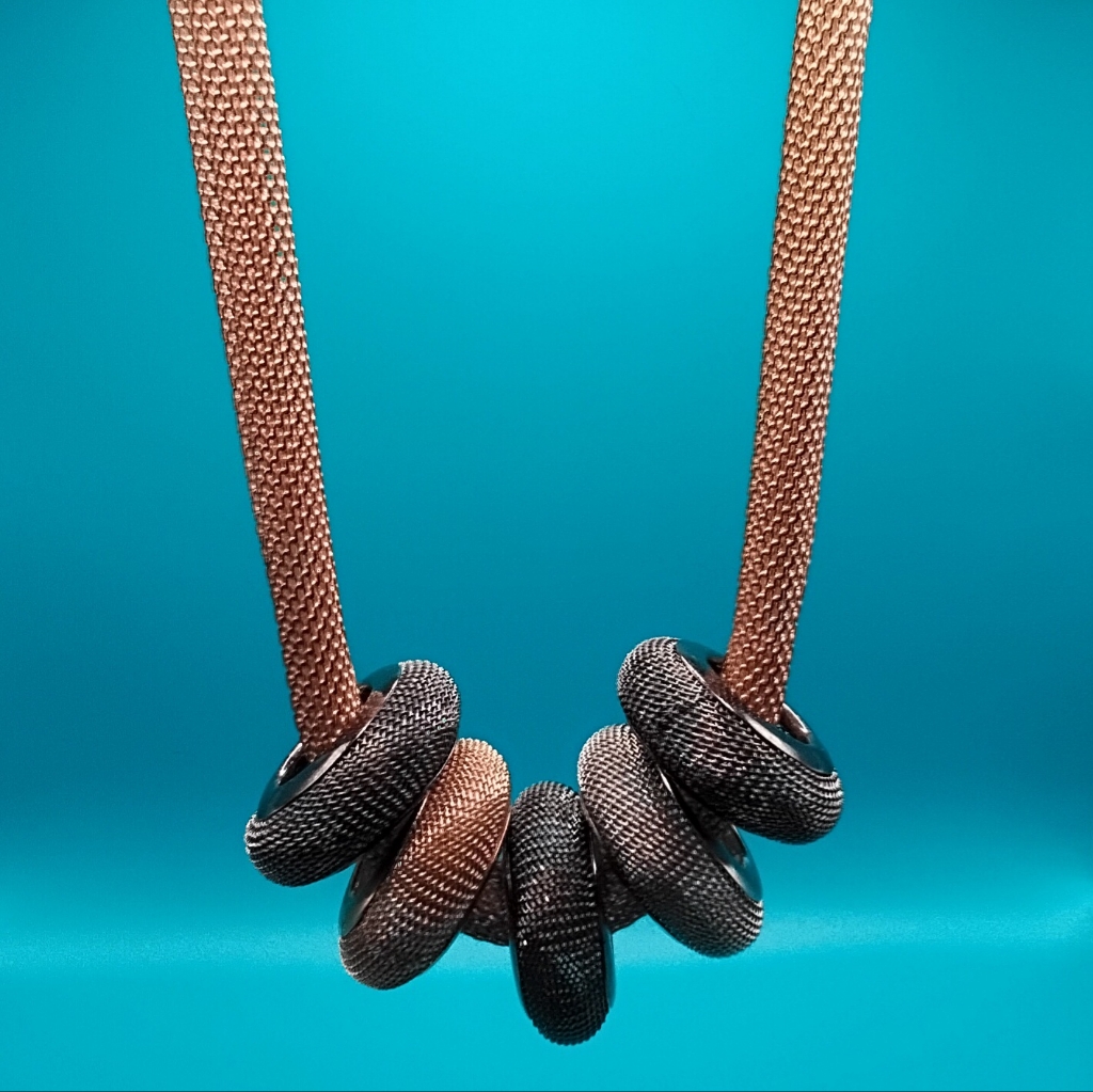 GoldSilver And Darkgrey Chunk Mesh Necklace